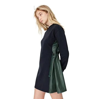 Abbildung von TRENDYOL Damen Woman Übergröße Midi Bodycon Karrée Ausschnitt Trikot Größen Kleid, Navy Blau, XXL