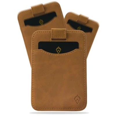 Abbildung von AKIELO Kartenetui mit RFID Schutz und Geschenkbox Minimalistisch Herren Geldbörse Kompakte Schlanke Wallet (Charlie Hellbraune Ausgabe)
