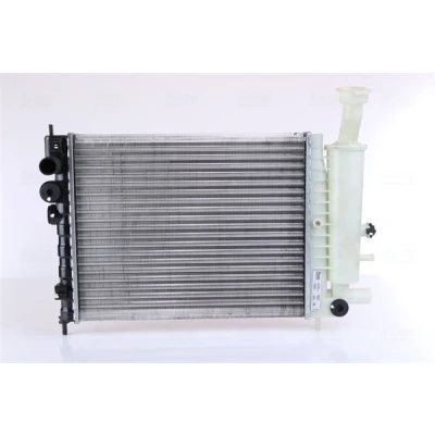 Abbildung von NISSENS 61354 Kühler, Motorkühlung Aluminium 390 322 33 Kühlrippen mechanisch gefügt, gelötet