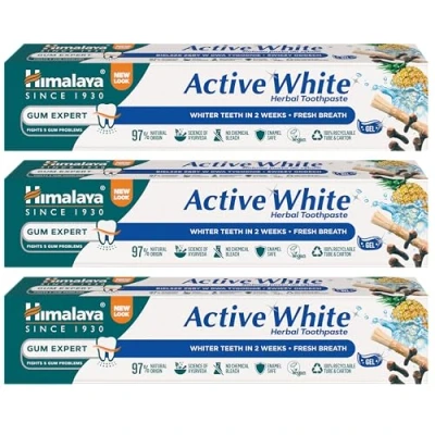 Abbildung von Himalaya Active white Gel Herbal toothpaste with fruit enzymes Teeth whitening Anti bacterial Paraben and bleach Free100% vegetarian 75ml (Pack of 3)