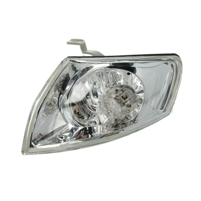 Abbildung von VAN WEZEL 2753909 Blinker glasklar vorne links mit Lampenträger MAZDA: 626 V Saloon