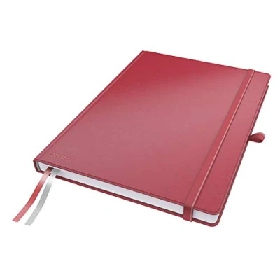 Abbildung von Leitz Complete Qualitäts Notizbuch A4 kariert, 160 Seiten, 80 Blatt, Hardcover Mit hochwertigem Einband, 100 g/m² Papier, Gummizugverschluss, Textilbänder, Stiftelasche, Tasche, Rot, 44710025