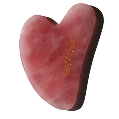Abbildung von 🆄🅽🆂🅴🆁 𝗧𝗜𝗣𝗣: Premium Gua Sha Rosenquarz Inkl. Samtbeutel &amp; E BOOK für Face Yoga Massagestein Formung, Straffung der Konturen, zur Reduzierung von Schwellungen