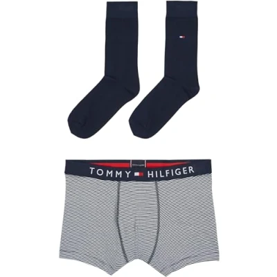 Abbildung von Tommy Hilfiger Herren Geschenk Set Boxershorts &amp; Socken, Mehrfarbig (Ithaca / Desert Sky), M