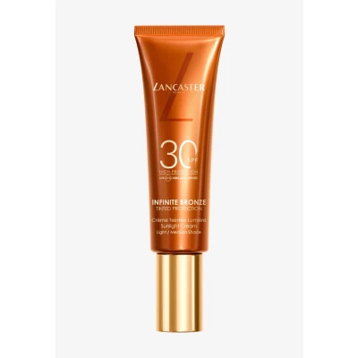 Abbildung von Lancaster Infinite Bronze Sonnen Make up SPF 30 Light/medium