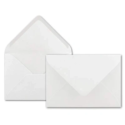 Abbildung von 50x Brief Umschläge in Hochweiss 80 g/m² Kuverts DIN B6 Format 12,5 x 17,6 cm Nassklebung ohne Fenster