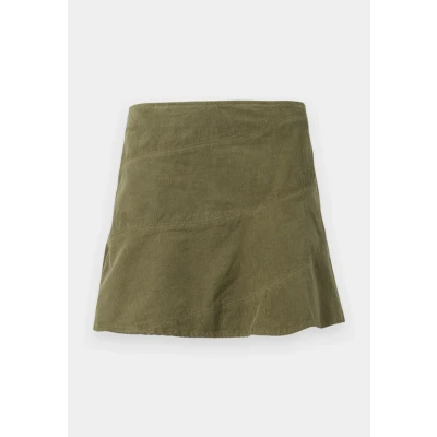 Abbildung von ONLY Cordrock »ONLMOXIE HW CORD SKATER SKIRT CC PNT«