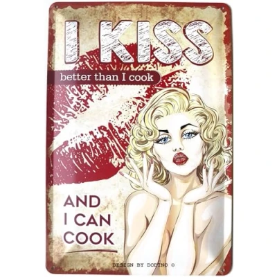 Abbildung von DODINO 20x30cm, I kiss better than cook Metallschild, Vintage nostalgic retro stil, motiv, Einweihungsgeschenk Wohnung für Freunde und Familie Schild