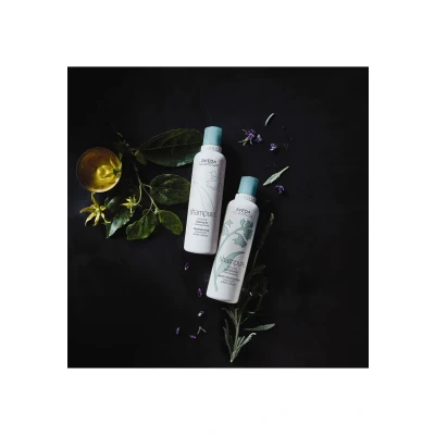 Abbildung von Aveda Shampure Nurturing Shampoo 250 ml