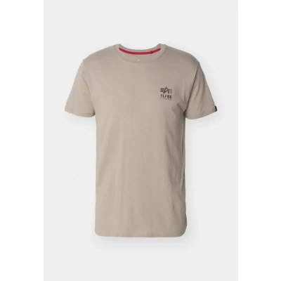Abbildung von Alpha Industries Herren Camo Logo Puff Print BP T, Vintage Sand, XXL