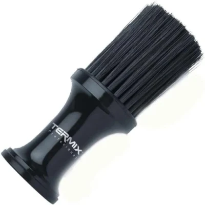 Abbildung von Termix professionelle Talkbürste für den Friseursalon. Halsreinigungsbürste mit weichen Fasern Arbeiten maximaler Sauberkeit. schwarze Farbe und Fasern.