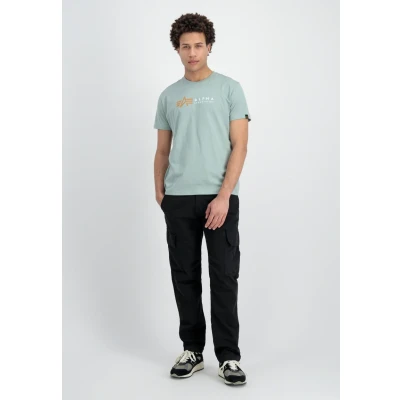 Abbildung von Alpha Industries Label Tshirt print, Herren, Größe: Small, Dusty green