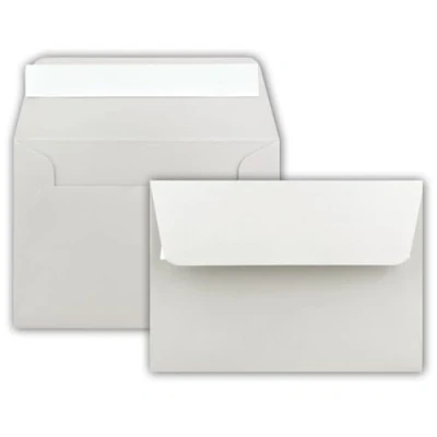 Abbildung von 50x Brief Umschläge B6 Hellgrau 12,5 x 17,5 cm Haftklebung 120 g/m² breite edle Verschluss Lasche hochwertige Einladungs
