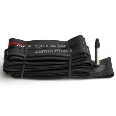 Abbildung von Fincci 700 x 32c 35c 38c 48mm Sclaverandventil Schläuche Fahrradschlauch für Cycle Rennrad Tourenrad Race Hybrid Fahrrad