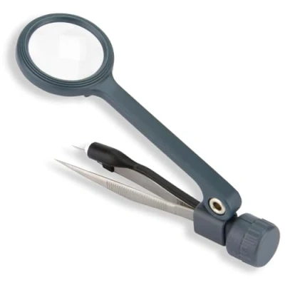 Abbildung von Carson Lighted MagniGrip 4,5x Lupe mit Präzisionspinzette und LED (MG 88)