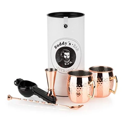 Abbildung von Buddy&#039;s Bar Moscow Mule Komplett Set, 2 x 500 ml Cocktail Becher, 27 cm Barlöffel, 5 cl Barmaß &amp; Schwarze Limettenpresse, lebensmittelecht, Tassen Set inkl. Geschenkbox, Kupfer gehämmert