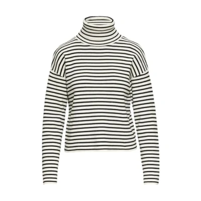 Abbildung von s.Oliver Rollkragen Strickpullover, Damen, Größe: 34, Schwarz