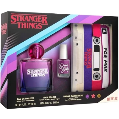 Abbildung von NETFLIX Stranger Things Geschenkset: Eau de Toilette 100ml, Nagellack und Handyhülle in Retro Kassetten Optik für Mädchen