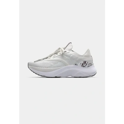 Abbildung von Puma Softride Mayve Mystic Trainingsschuh, Damen, Größe: 37.5, Feather gray/black/lilac crush/plum jam Schuhe