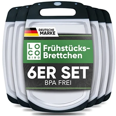 Abbildung von Loco Bird Schneidebrett Kunststoff BPA frei Brettchen 25x16cm Frühstücksbrettchen Spülmaschinenfest Hygienisches Brett für die Küche Vielseitiges Schneidbrett Robustes Cutting Board
