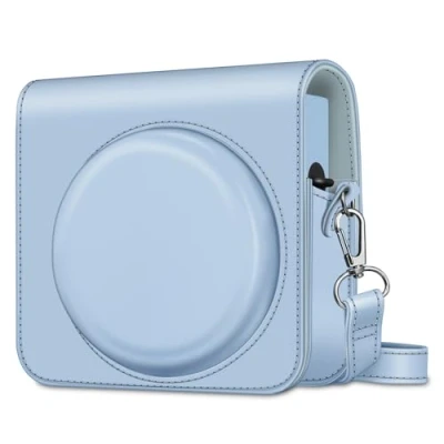 Abbildung von Fintie Tasche für Fujifilm Instax Square SQ1 / SQ40 Sofortbildkamera Premium Schutzhülle Reise Kameratasche Hülle Abdeckung mit abnehmbaren Riemen, Blau