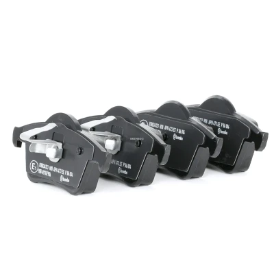 Abbildung von BREMBO P 86 014 Bremsbelagsatz exkl. Verschleißwarnkontakt mit Kolbenclip ohne Zubehör VOLVO: S80 I, V70 2, S60 I
