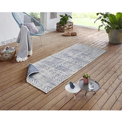 Abbildung von NORTHRUGS in und Outdoor Teppich Biri 80x150cm Wendeteppich Wetterfest Boho Style Vintage Design Läufer für Balkon Terrasse Garten Wintergarten Wohnzimmerteppich Wasserfest Blau Creme