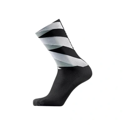 Abbildung von GOREWEAR Unisex Essential Signal Socks, Schwarz/Weiss, 44 46 EU