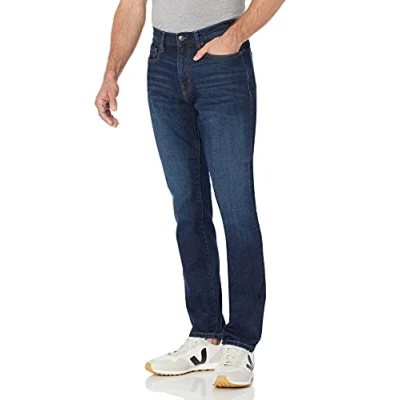Abbildung von Amazon Essentials Herren Stretchjeans, athletische Passform, Indigo Waschung, 36W / 32L