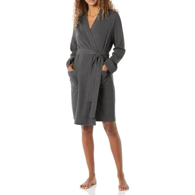 Abbildung von Amazon Essentials Damen Leichter Waffel Bademantel, Mittellang (Erhältlich In Übergröße), Dunkelgrau Meliert, 4XL Große Größen