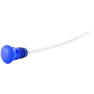 Abbildung von Lifeventure Reiseflaschen Dusche für Outdoor Sport, Camping, Wandern und Hunde, funktioniert mit jeder 2 Liter Wasserflasche