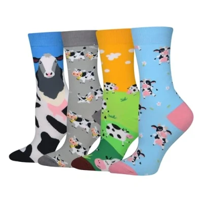 Abbildung von Cansok Damen Crew Neuheit Kuh Milchkuh Milchvieh Rind Socken Geschenk Baumwolle anziehen Wadensocken Packung mit 4