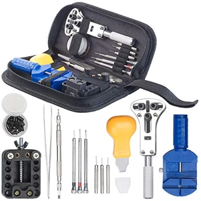Abbildung von AGT Uhrmacherwerkzeug Set: 13 teiliges Uhrmacher Werkzeug Set zur Uhren Reparatur (Uhrmacherset, Uhr Reparaturset, Batterien für Armbanduhren)