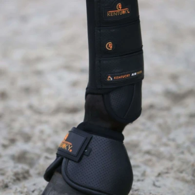 Abbildung von Kentucky Horsewear Hufglocken Air Tech Schwarz L