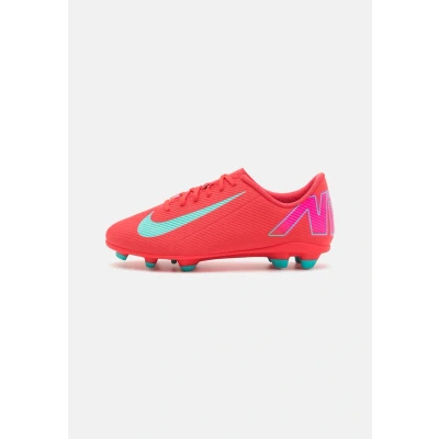 Abbildung von Nike Performance Vapor 16 CLUB FG/MG Unisex Fußballschuh Nocken für Kinder, Größe: 32, Ember glow/aurora green Schuhe