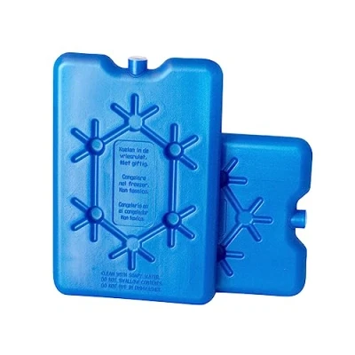 Abbildung von ToCi 2er Set Kühlakku mit je 200 ml 2 Blaue Kühlelemente flach Kühlakkus für Kühltasche oder Kühlbox dünn, extra Kühlpads Kühlpack Kühltragetasche