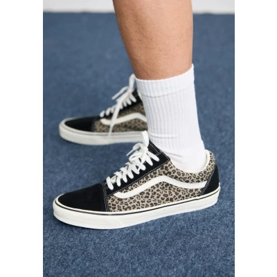 Abbildung von Vans OLD Skool Unisex Sneaker low, Damen, Größe: 35, Black Schuhe