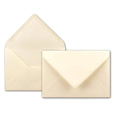 Abbildung von 50x Brief Umschläge in Creme 80 g/m² Kuverts DIN B6 Format 12,5 x 17,6 cm Nassklebung ohne Fenster