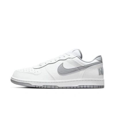 Abbildung von NIKE Herren Big Low Basketballschuhe, White/Wolf Grey, 43 EU