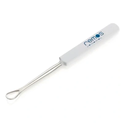Abbildung von REMOS Ohrreiniger/Ohrenschlinge Ohrenschmalz einfach und sicher entfernen rostfreier, langlebiger Edelstahl 7 cm Weiß