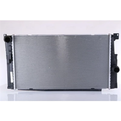 Abbildung von NISSENS 60839 Kühler, Motorkühlung Aluminium 600 343 32 Kühlrippen gelötet BMW: 5 Saloon, Touring