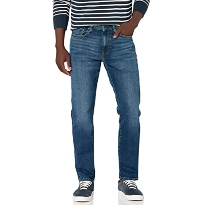 Abbildung von Amazon Essentials Herren Stretchjeans, athletische Passform, Vintage Waschung, 36W / 31L
