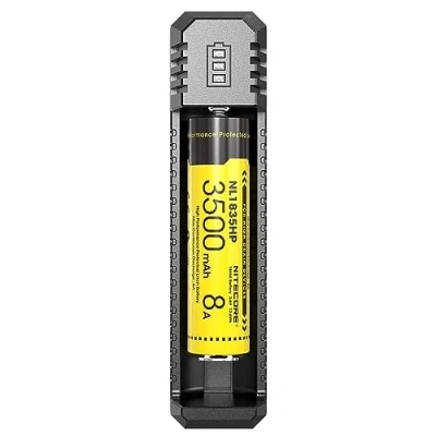 Abbildung von Nitecore UI1 Akku Ladegerät mit Mikro USB, Einschachtlader für Akkubatterien, Aufladestation Camping und Outdoor, schwarz