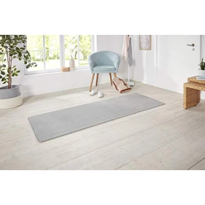 Abbildung von Hanse Home Nasty Läufer Flauschiger Kurzflor Teppich Einfarbig Unifarben für Esszimmer, Wohnzimmer, Kinderzimmer, Flur, Schlafzimmer, Küche Uni Silber, 80x200cm