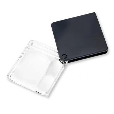 Abbildung von Carson MagniFlip Plus 2,5x/5x/7x Taschenlupe mit Schutzhülle (GN 44)