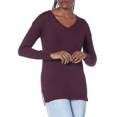 Abbildung von Amazon Essentials Damen Leichter Tunika Pullover Mit Langen Ärmeln Und V Ausschnitt (Erhältlich In Übergröße), Burgunderrot, S