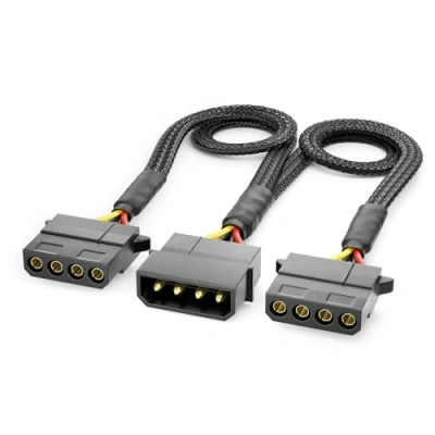 Abbildung von deleyCON 30cm 4 Pin Molex Y Verlängerungskabel MXI Stromversorgung für PC Komponenten Stecker auf 2x Buchse Schwarz