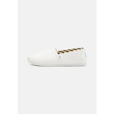 Abbildung von TOMS Herren Alpargata aus recycelter Baumwolle Flache Slipper, Weiß, 40 EU