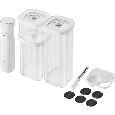 Abbildung von ZWILLING FRESH &amp; SAVE CUBE Vakuum Starter Set, Größe S, 6 teiliges Aufbewahrungsset inkl. 3x Boxen Vakuumpumpe, Messlöffel, NFC Etiketten