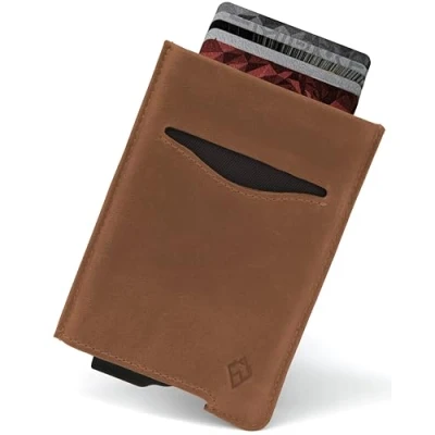 Abbildung von AKIELO Geldbörse mit RFID Schutz und Geschenkbox Stylisches Leder Herren Geldbeutel Kontaktloser Kreditkartenschutz Wallet (Alpha Hellbraune Ausgabe)